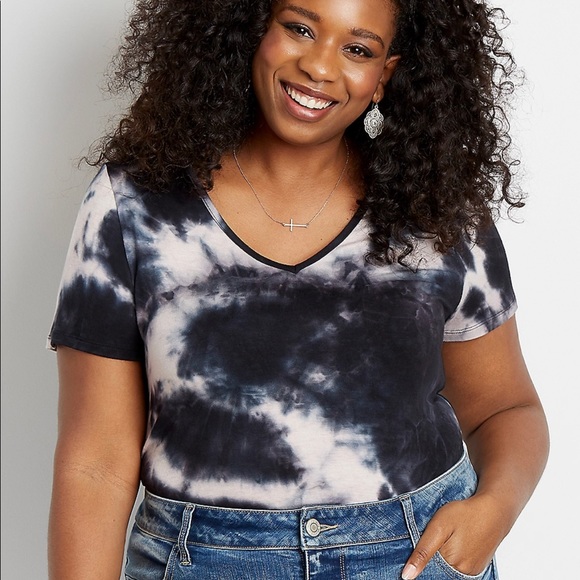 EUC Maurices 24/7 Collection Black & White Tie Dye Fitted Vneck Tshirt, Size 3x - Picture 1 of 9